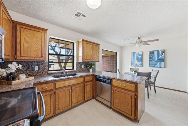 1100 David Road, Moore, OK 73160