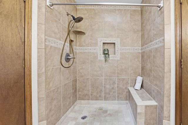 1100 David Road, Moore, OK 73160