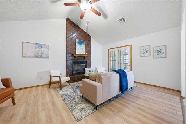 1100 David Road, Moore, OK 73160