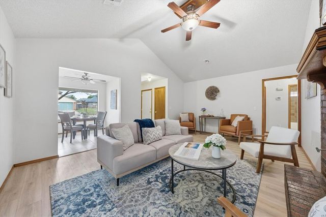 1100 David Road, Moore, OK 73160