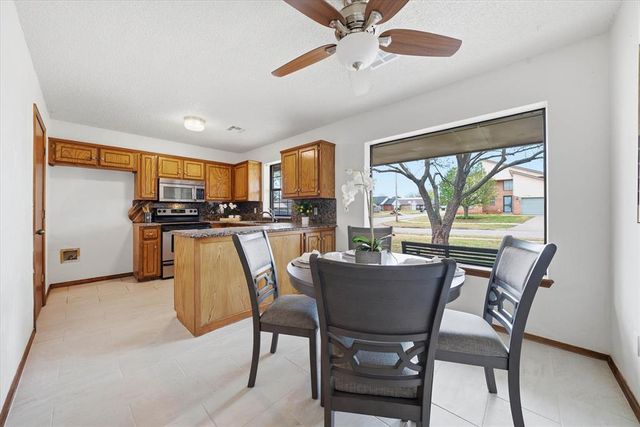 1100 David Road, Moore, OK 73160