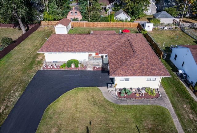 2636 Glenwood Road, Utica, NY 13501