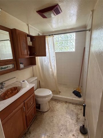715 Scott Drive, Arlington, TX 76012
