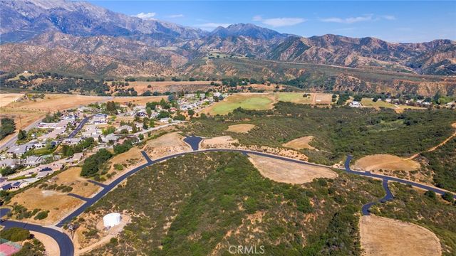 39501 Eastview Court, Yucaipa, CA 92399