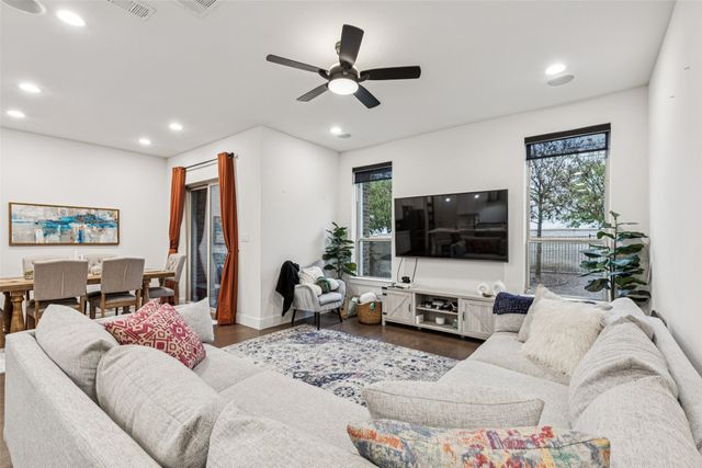 17716 Shumard Oak Drive, Dallas, TX 75252