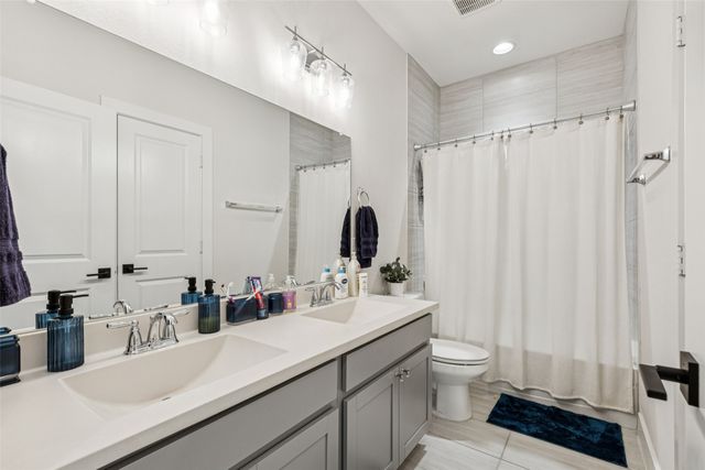 17716 Shumard Oak Drive, Dallas, TX 75252