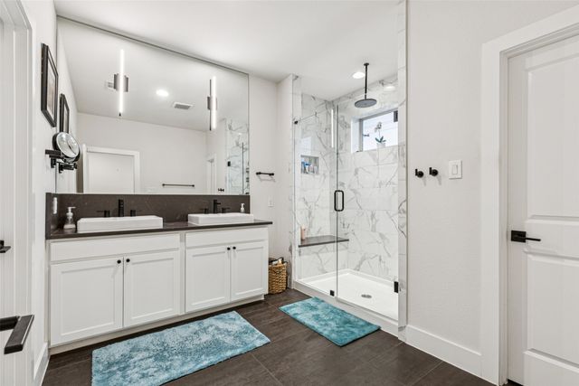 17716 Shumard Oak Drive, Dallas, TX 75252