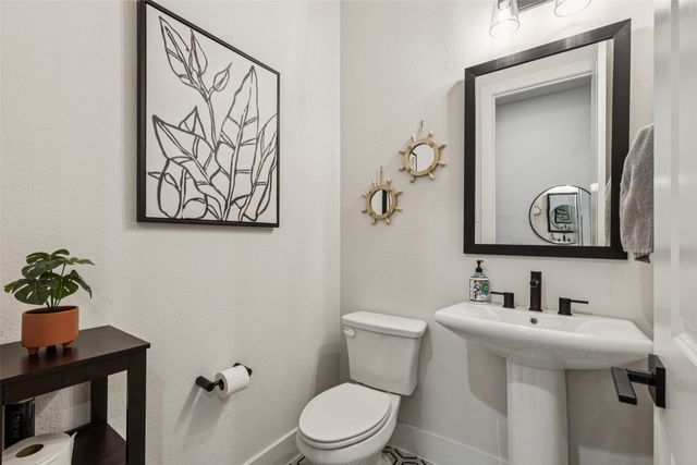 17716 Shumard Oak Drive, Dallas, TX 75252