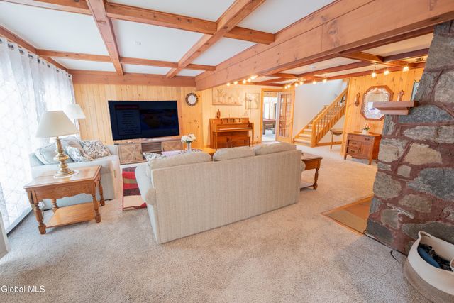 122 Boblin Marina Drive, Mayfield, NY 12117