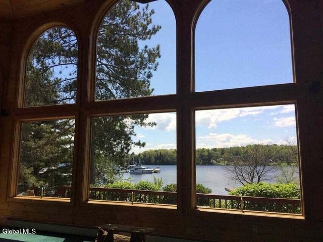 122 Boblin Marina Drive, Mayfield, NY 12117