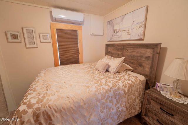 122 Boblin Marina Drive, Mayfield, NY 12117