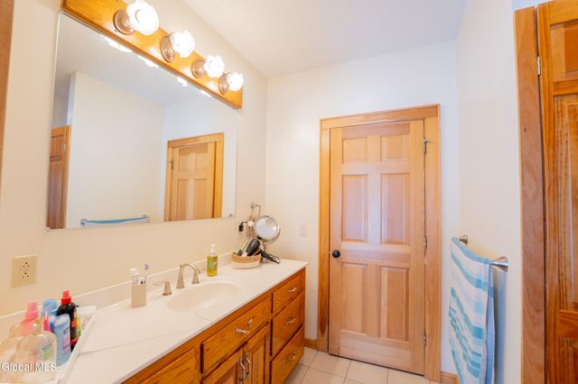 122 Boblin Marina Drive, Mayfield, NY 12117