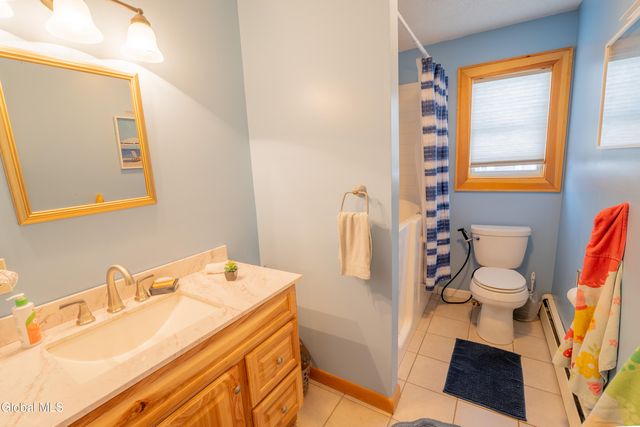 122 Boblin Marina Drive, Mayfield, NY 12117