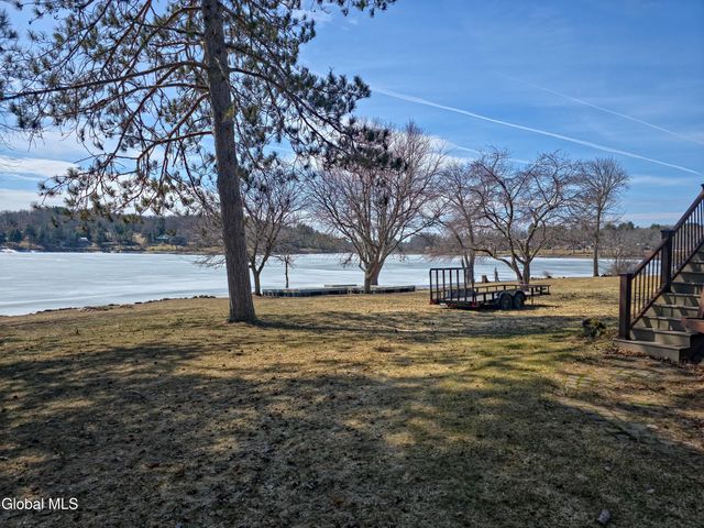 122 Boblin Marina Drive, Mayfield, NY 12117