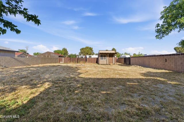 42244 W 55th Street, Quartz Hill, CA 93536