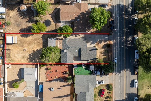 42244 W 55th Street, Quartz Hill, CA 93536