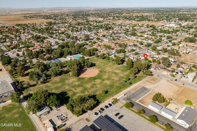 42244 W 55th Street, Quartz Hill, CA 93536