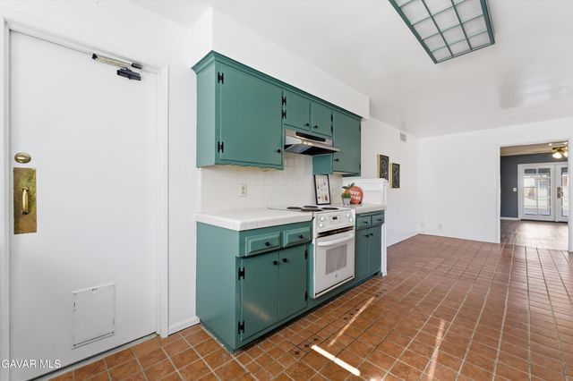 42244 W 55th Street, Quartz Hill, CA 93536