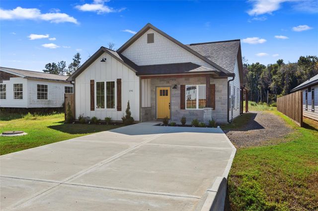 191 Road 51022, Cleveland, TX 77327