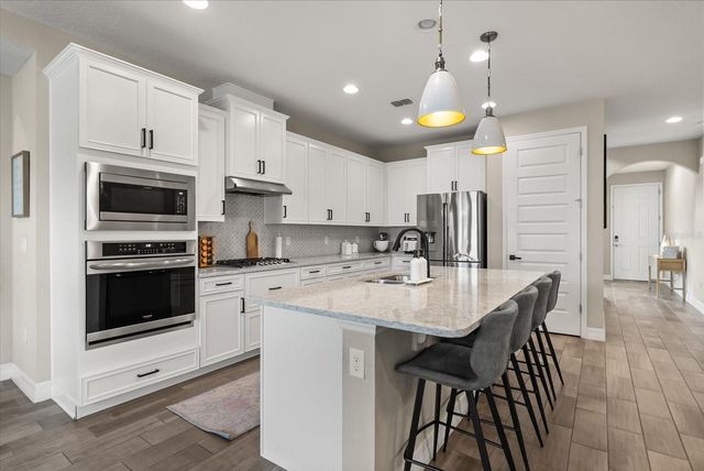 1713 PASTURE LOOP, Oviedo, FL 32765