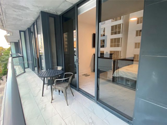 201 SW 17th Rd 403, Miami, FL 33129