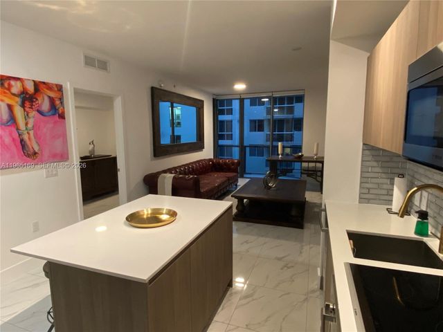 201 SW 17th Rd 403, Miami, FL 33129