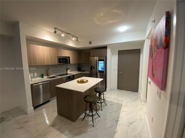 201 SW 17th Rd 403, Miami, FL 33129