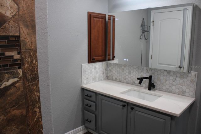 1555 BLUE SKY BOULEVARD, Haines City, FL 33844