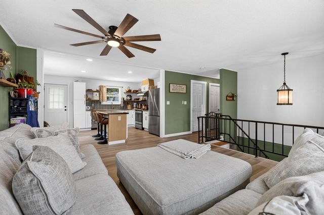 235 Oak Grove Road, Madisonville, TN 37354