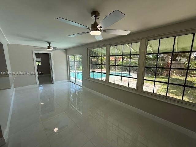 917 SE 15th Ct, Deerfield Beach, FL 33441