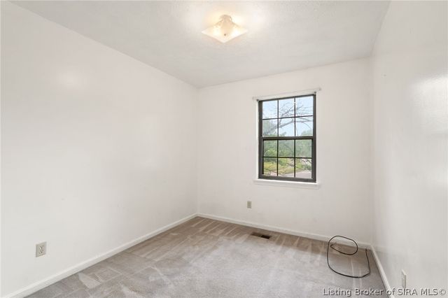 3109 Crums Lane, Jeffersonville, IN 47130