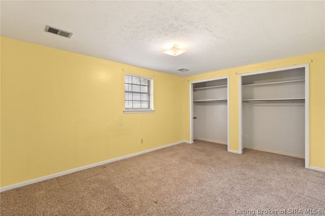 3109 Crums Lane, Jeffersonville, IN 47130
