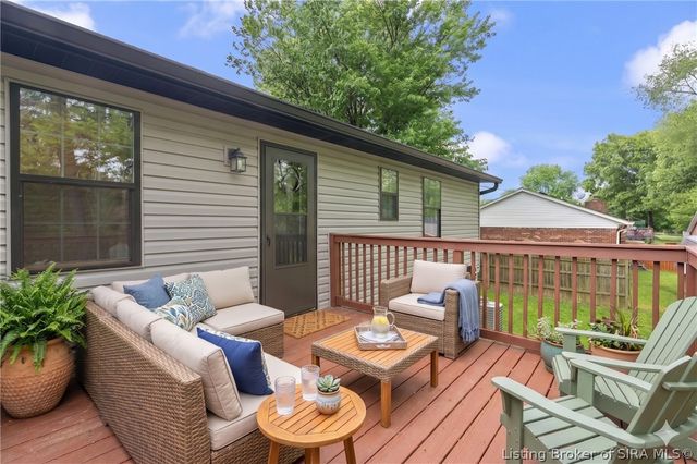 3109 Crums Lane, Jeffersonville, IN 47130