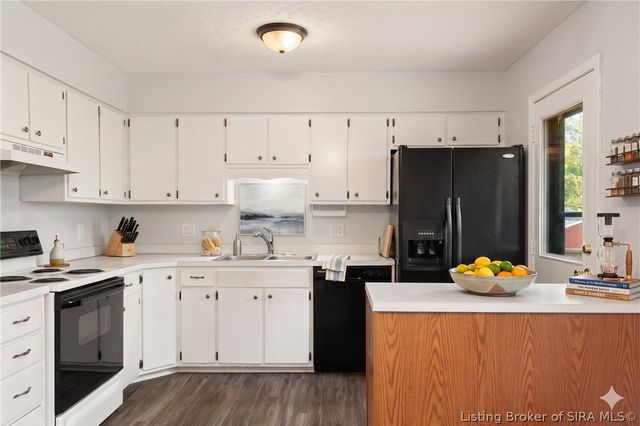 3109 Crums Lane, Jeffersonville, IN 47130