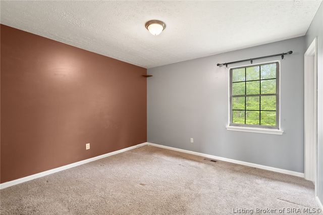 3109 Crums Lane, Jeffersonville, IN 47130