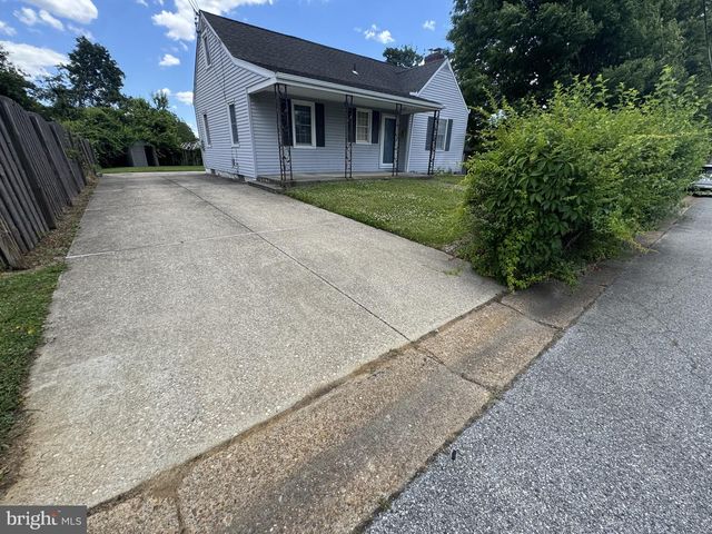 3422 CLAYTON AVE, Wilmington, DE 19808