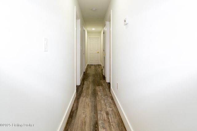 8416 Westport Rd, Briarwood, KY 40242