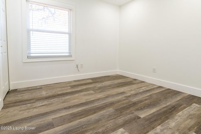 8416 Westport Rd, Briarwood, KY 40242