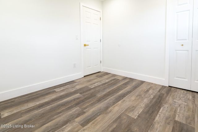 8416 Westport Rd, Briarwood, KY 40242