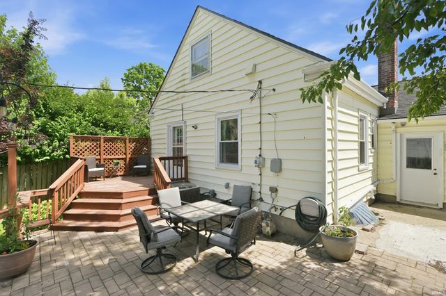 323 Field Street, Fort Wayne, IN 46805