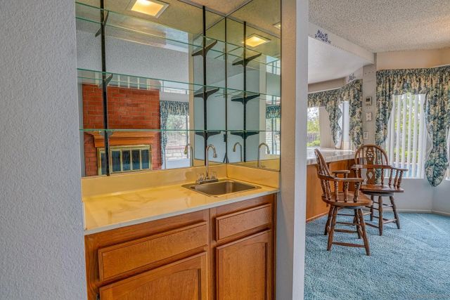 12970 La Tortola, San Diego, CA 92129