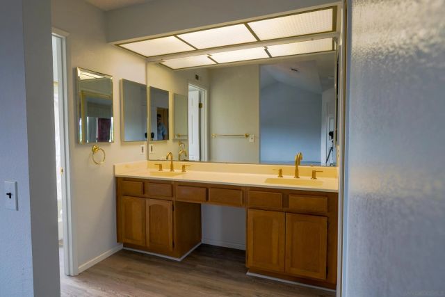 12970 La Tortola, San Diego, CA 92129