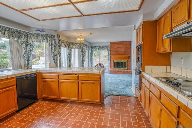 12970 La Tortola, San Diego, CA 92129