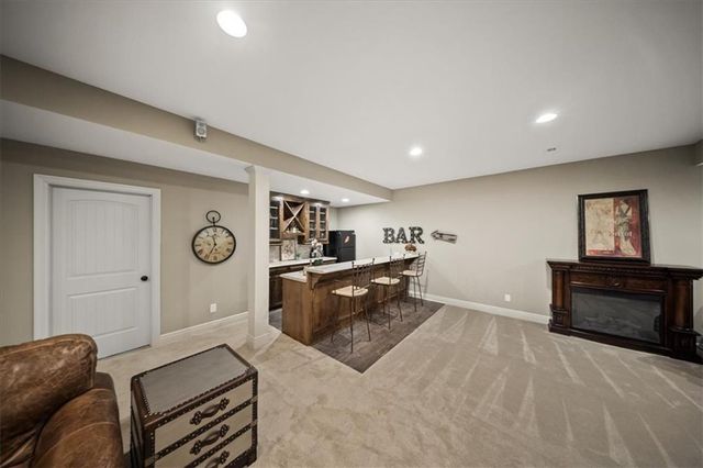 15609 Linden Street, Overland Park, KS 66224