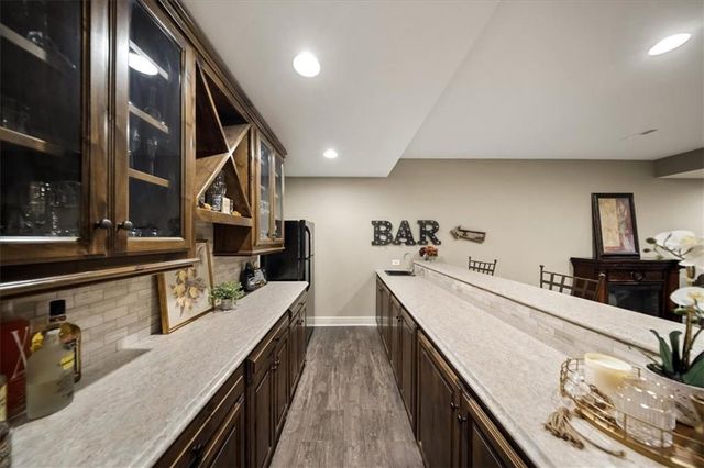 15609 Linden Street, Overland Park, KS 66224