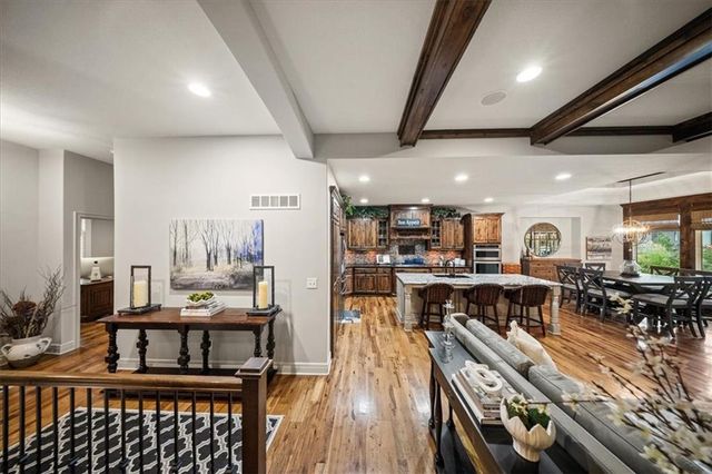 15609 Linden Street, Overland Park, KS 66224