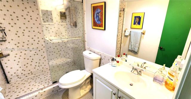 6923 Cypress Rd C12, Plantation, FL 33317