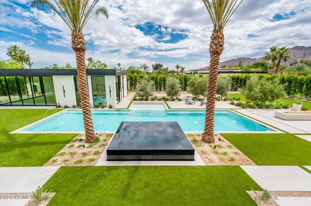 6649 E Ocotillo Road, Paradise Valley, AZ 85253