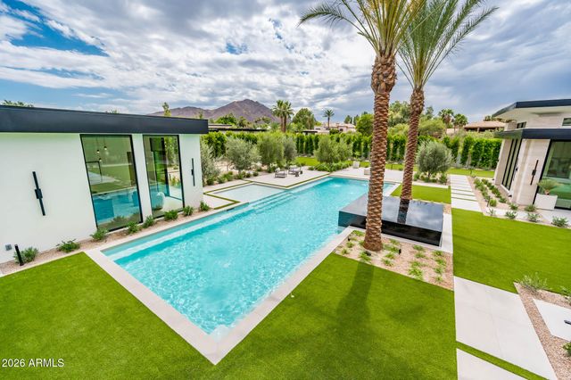 6649 E Ocotillo Road, Paradise Valley, AZ 85253