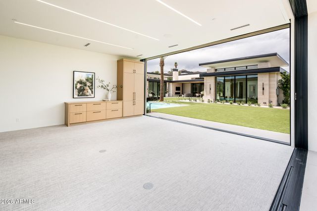 6649 E Ocotillo Road, Paradise Valley, AZ 85253